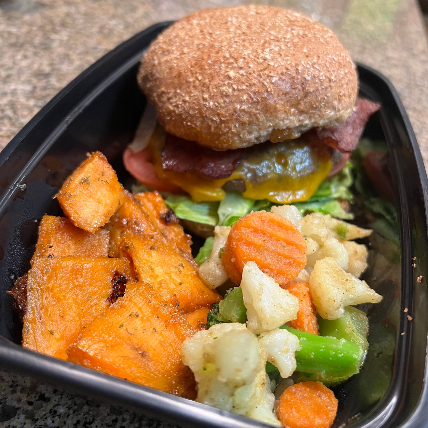Turkey Bacon Cheeseburger🍔